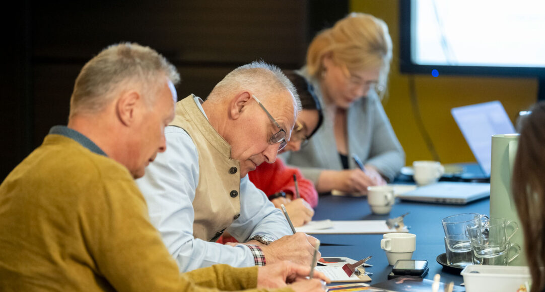 Bijeenkomst Cliëntenraad grijs