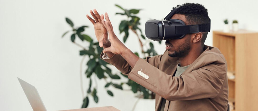 VR-bril voor Into D'mentia
